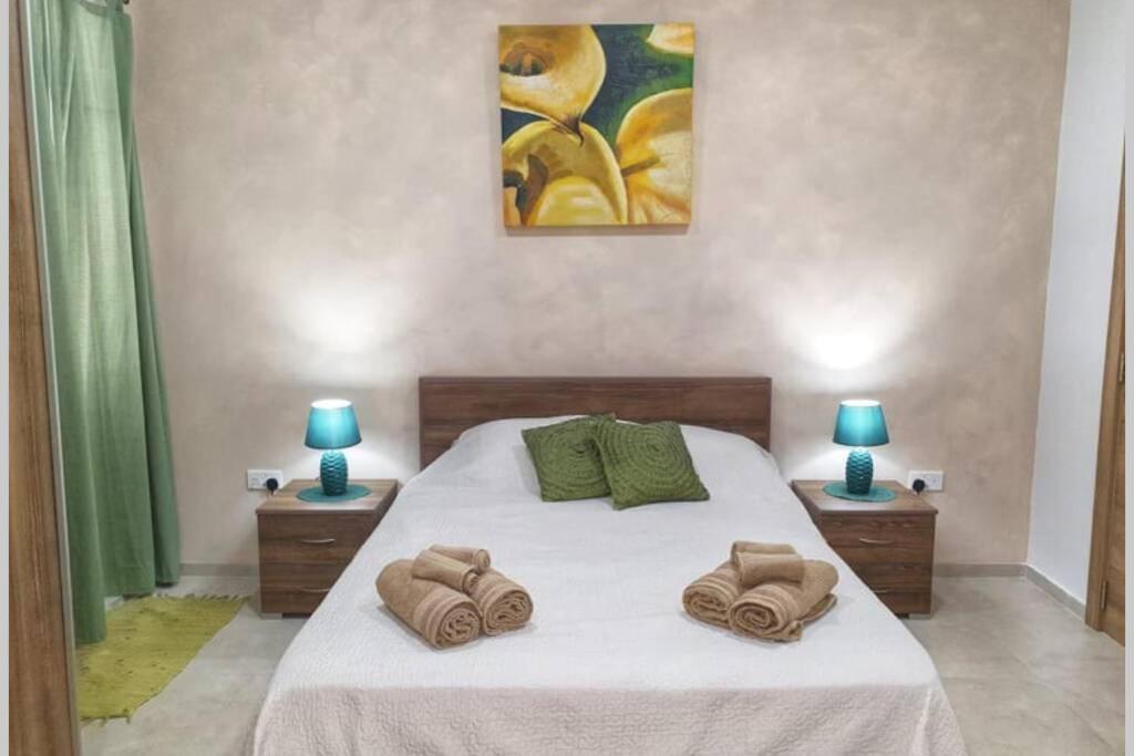 Modern Apartment In Central Bugibba San Pawl il-Baħar Kültér fotó